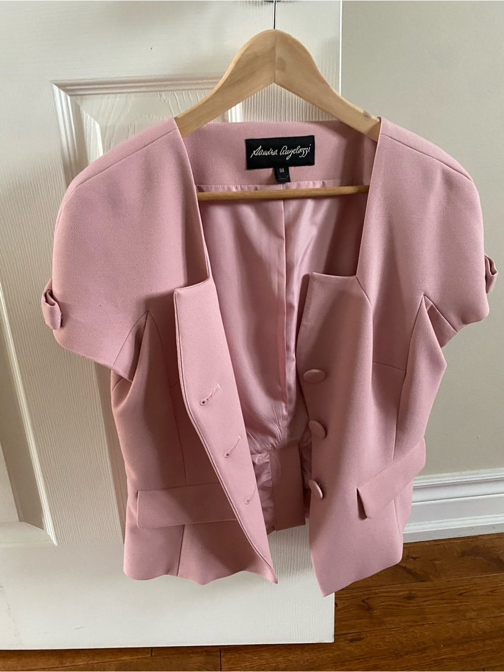 Soft Light Baby Pink Short-Sleeve Blazer Alexandra Bartlett Medium